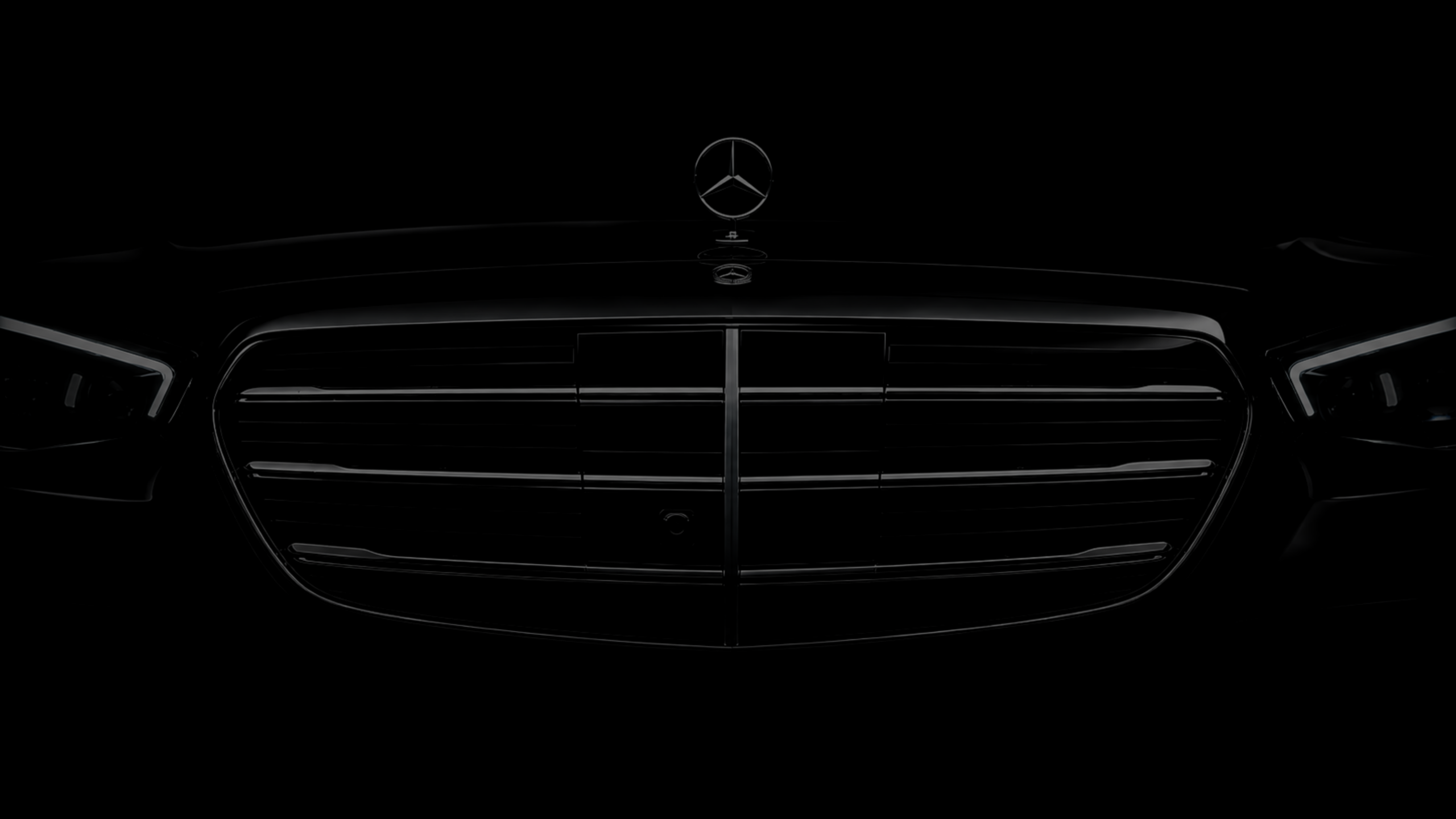 Fahrzeugflotte von Xceed Concierge Services mit Mercedes-Benz S-Klasse